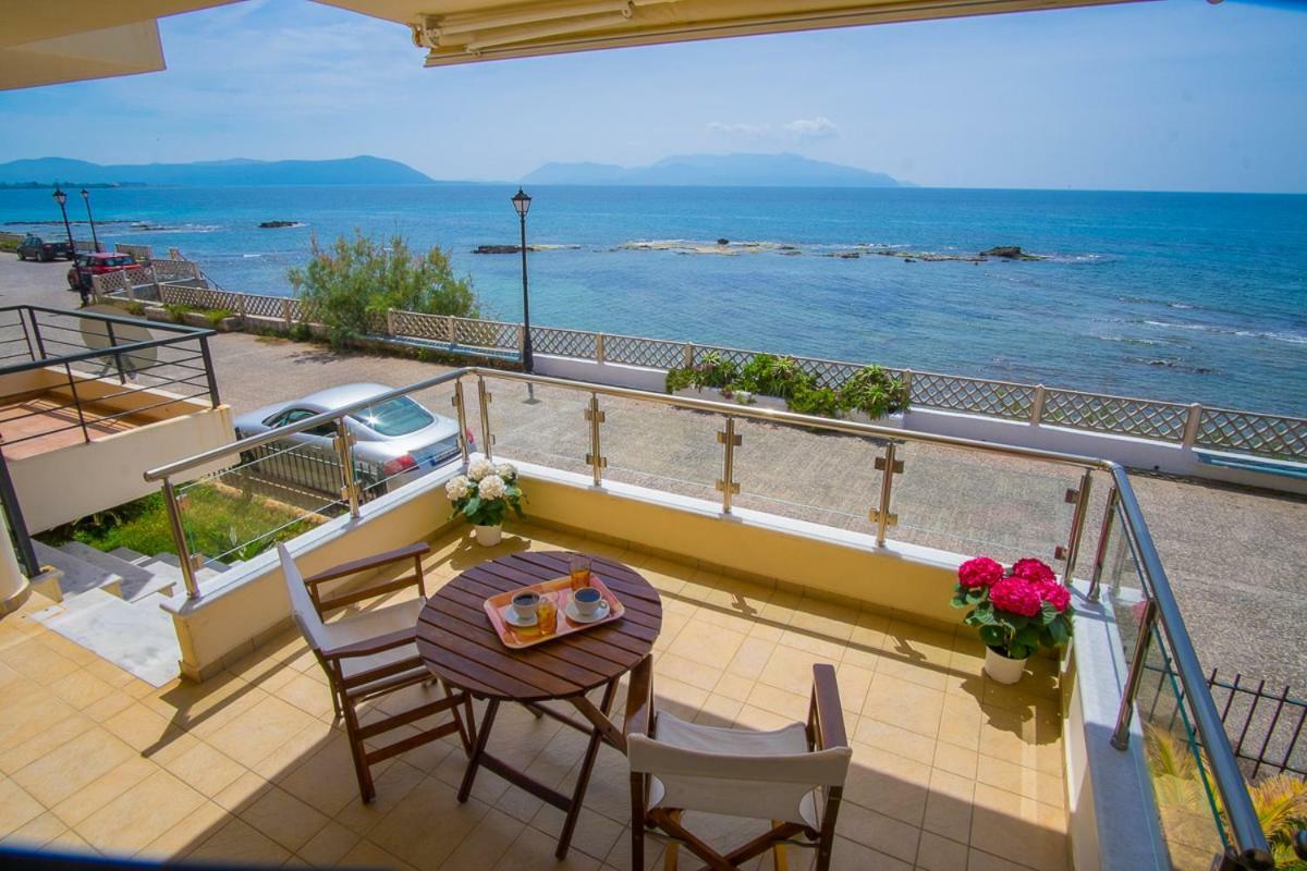 Paris Seaside Villa Pandokrátor Buitenkant foto
